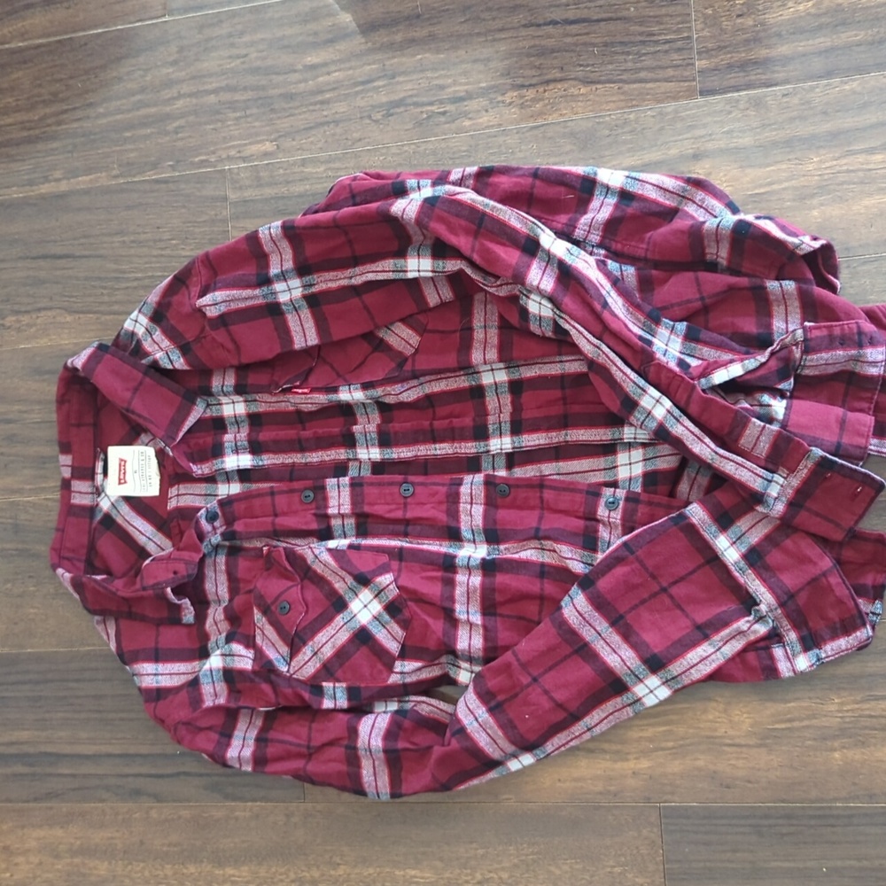 Red Plaid Levi's Button Down XL